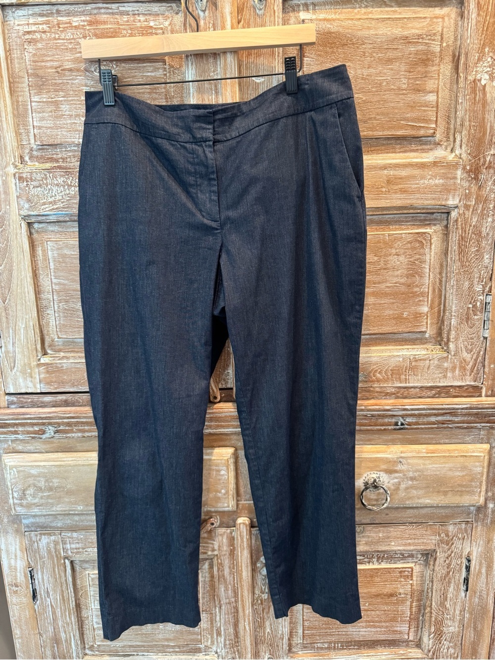Ann Taylor Curvy Pants in Navy Blue